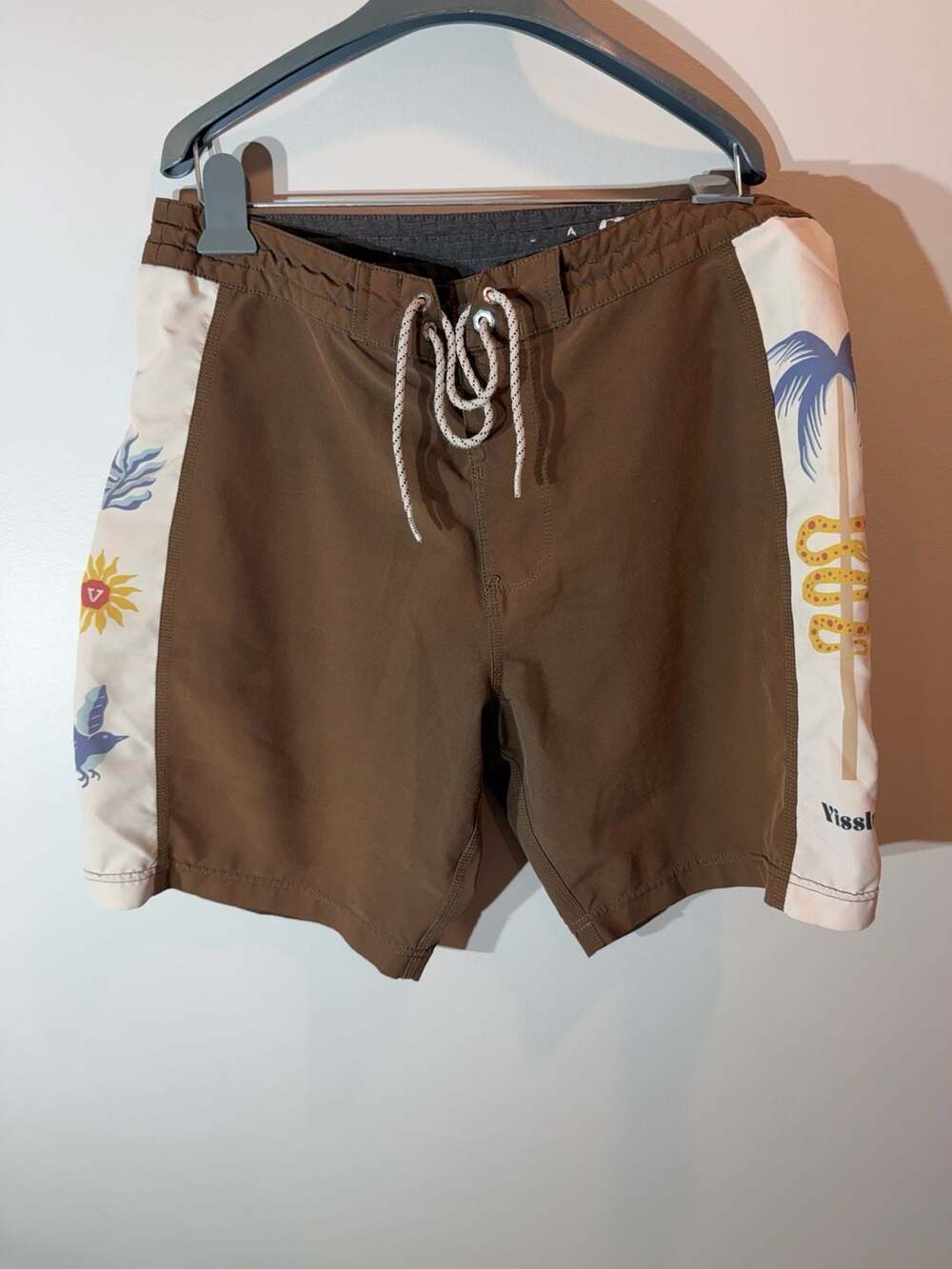 Vissla Sidewinder 17.5" Boardshort Size 32 Dark Earth